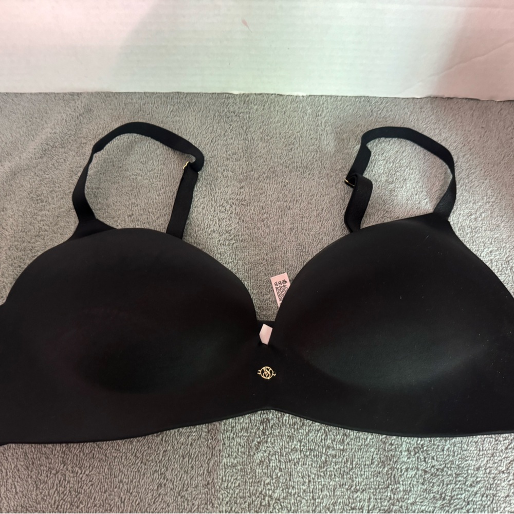 Victoria Secret So Obsessed Padded No Wire Bra 38D